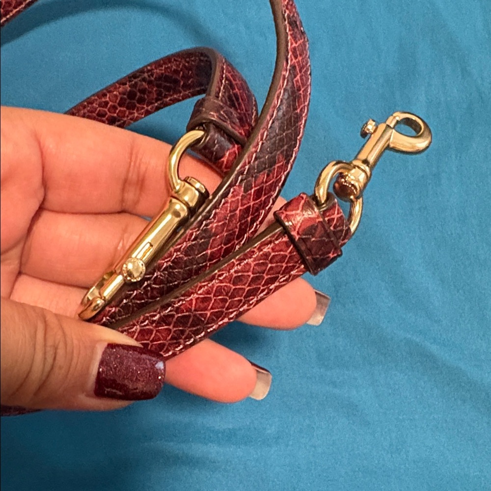 Coach Red Leather Strap - Picture 3 of 4